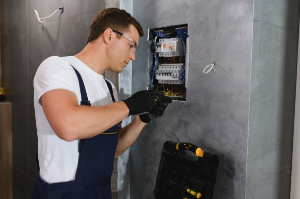 Best Circuit Breaker Repair  in Yale, MI